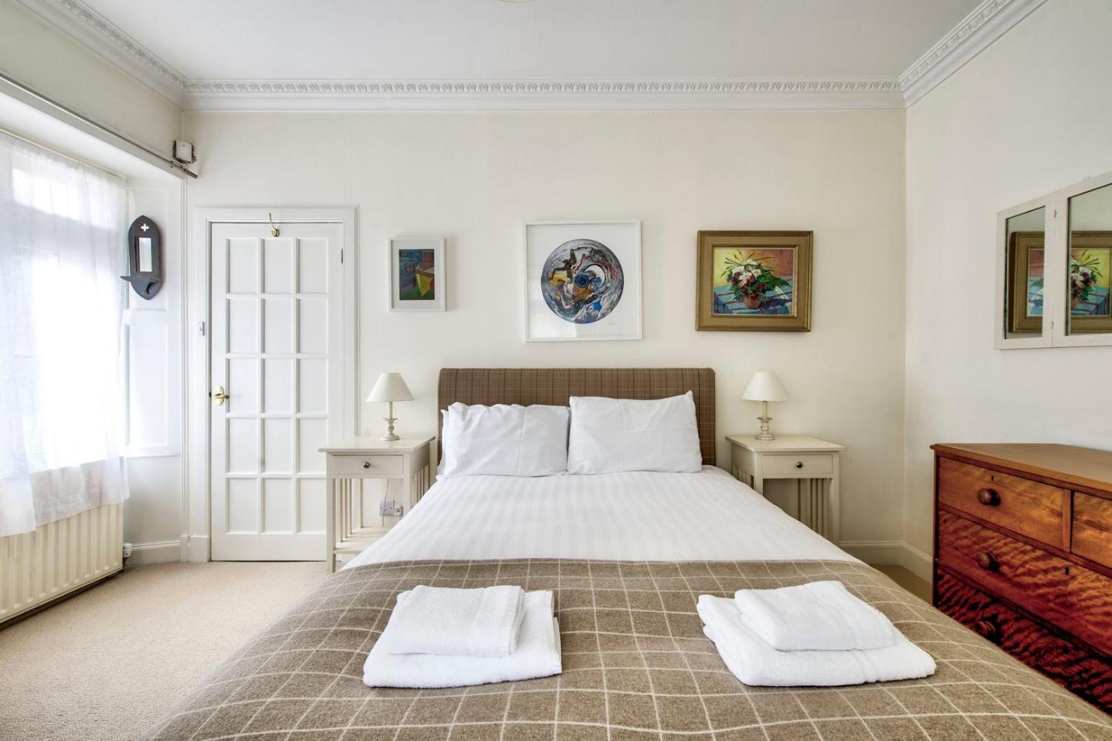 Guestready - Classic Charm Near Holyrood Park Эдинбург Экстерьер фото